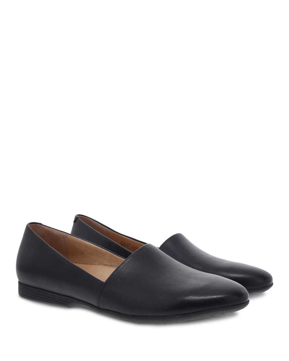 Larisa Modern Smoking Loafer WIDE in Black