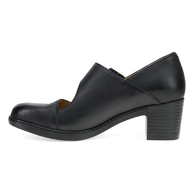 Marigold Leather MaryJane in Black