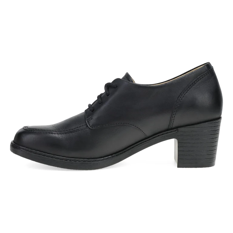 Maris Leather Loafer in Black