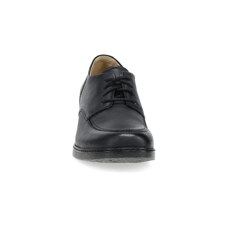 Maris Leather Loafer in Black