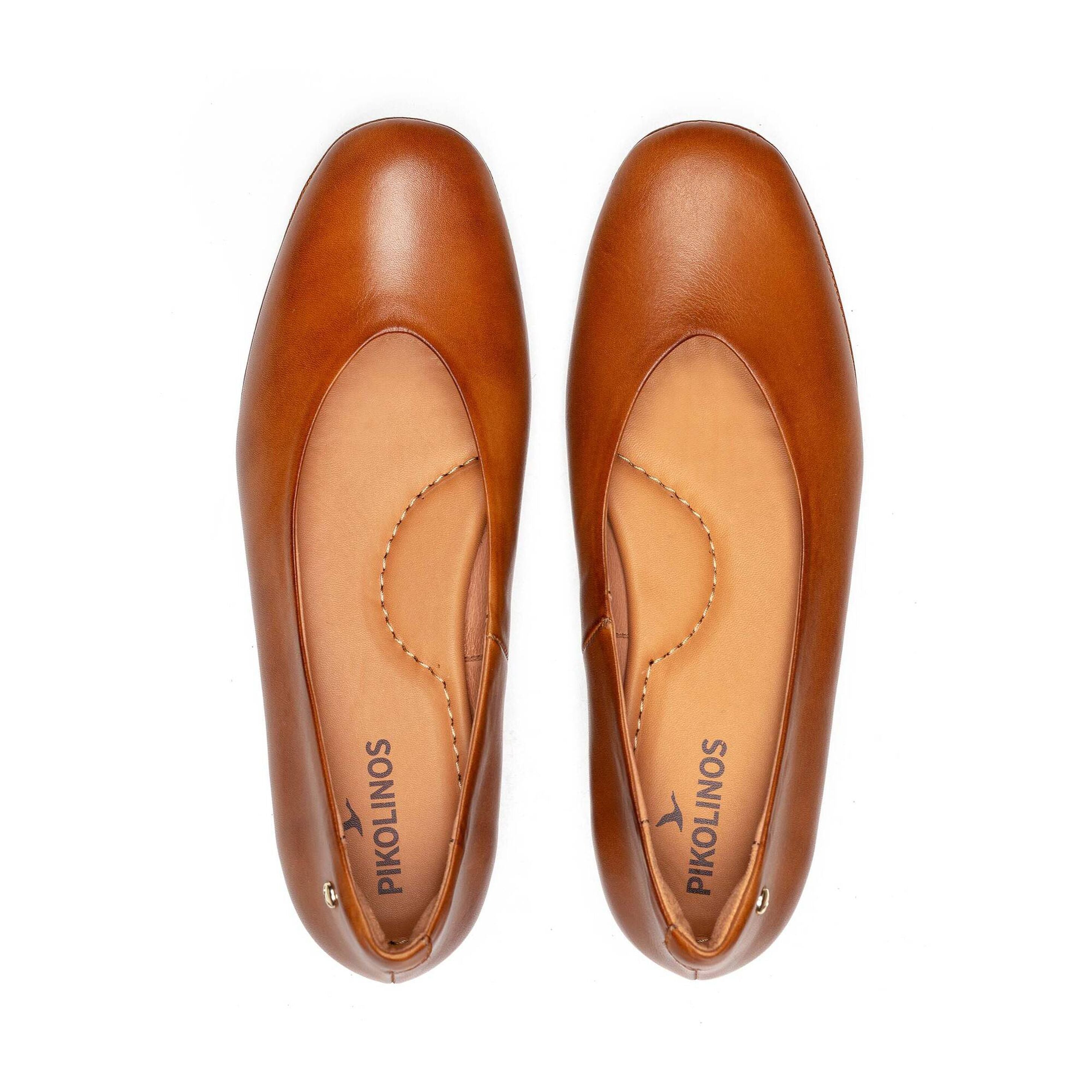 Ubeda Womens Leather Pump in Brandy