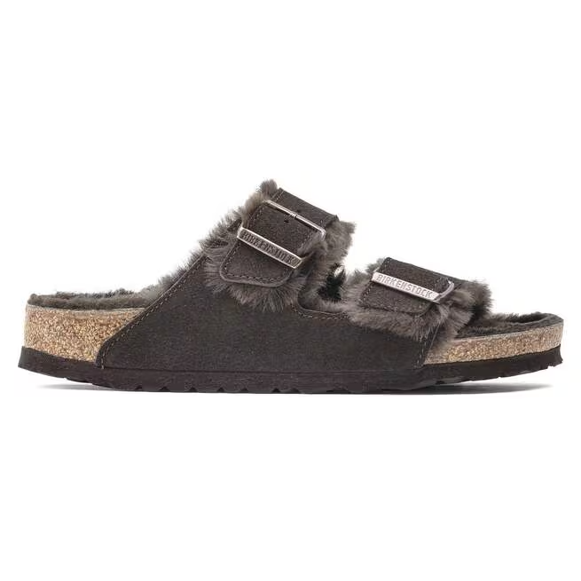 Arizona Shearling Sandal in Mocca