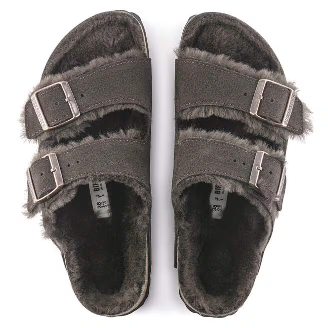 Arizona Shearling Sandal in Mocca