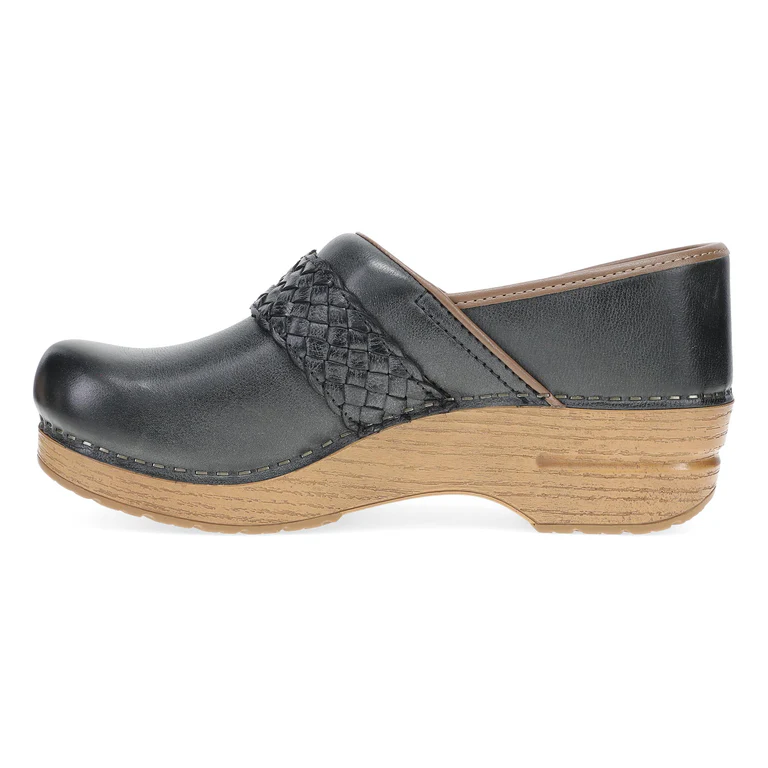 Professional Braided Clog With Iconic Buckle in Black