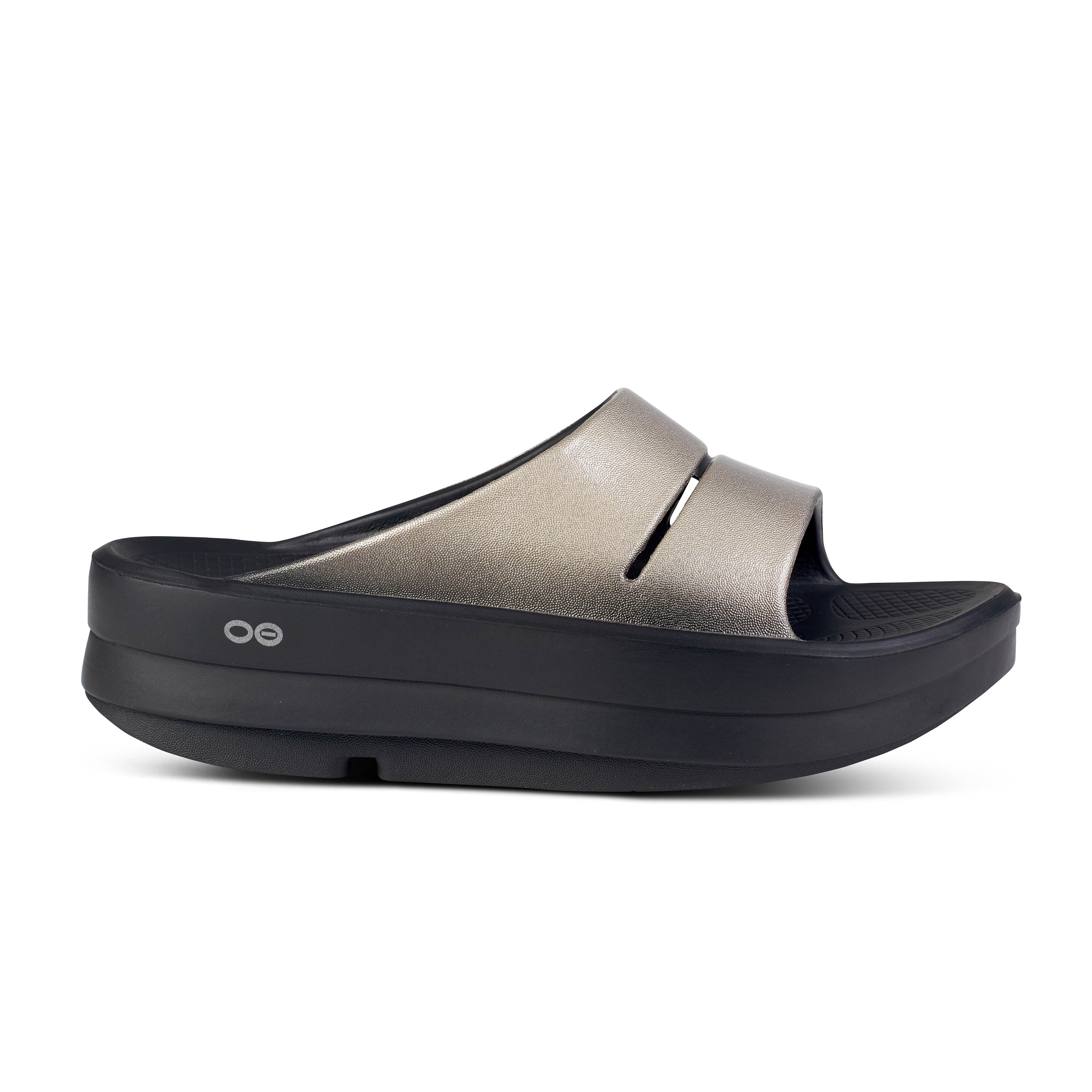 Women's OOmega OOah Slide Sandal in Latte