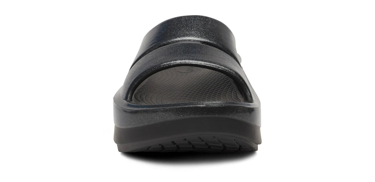 Women's OOmega OOah Slide Sandal in Black Sparkle