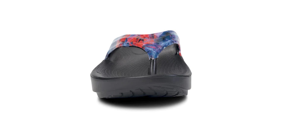 Women's OOlala Luxe Toe Post Sandal in Canyon Sunlight