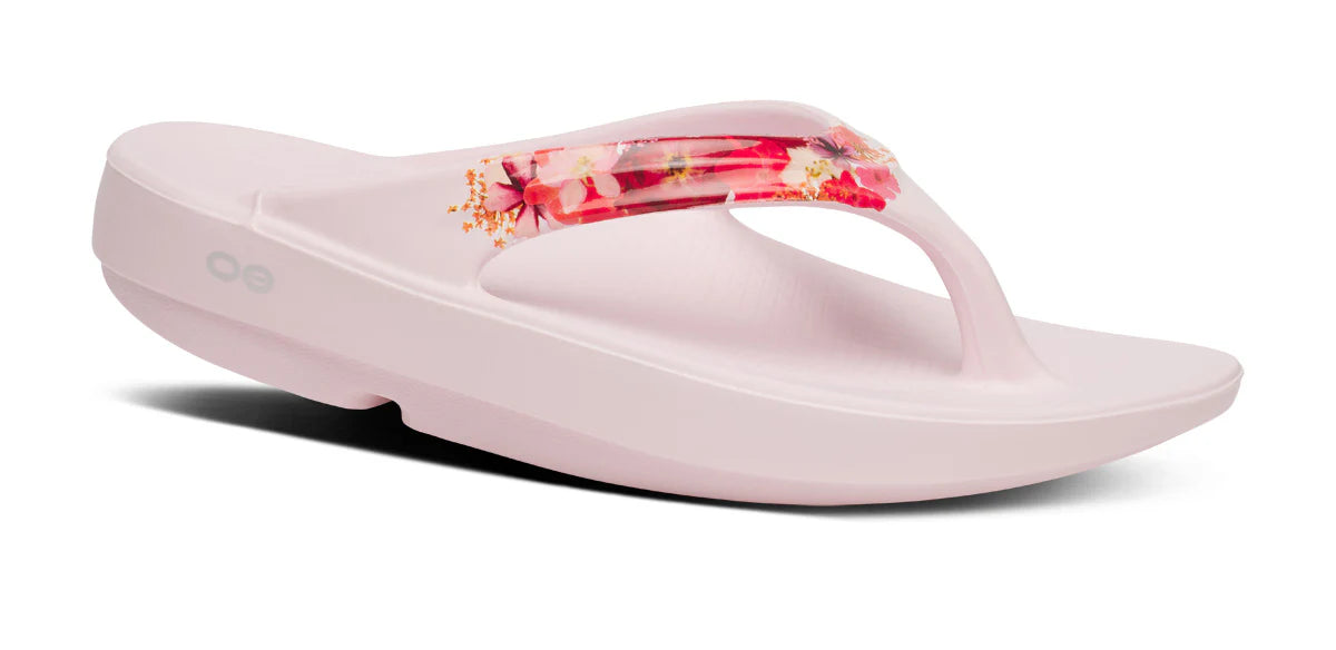 Women's OOlala Luxe Toe Post Sandal in Primrose Blossom