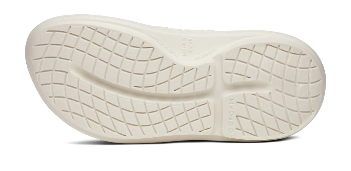 OOyea Slide Sandal in Chalk