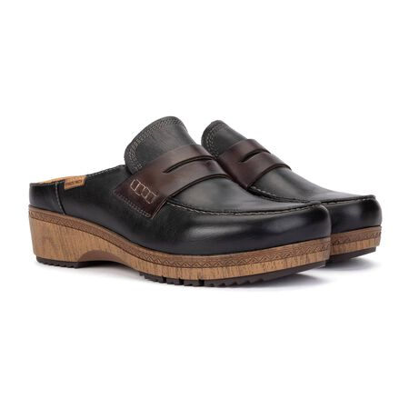 Women's Granada Penny Clog in Black