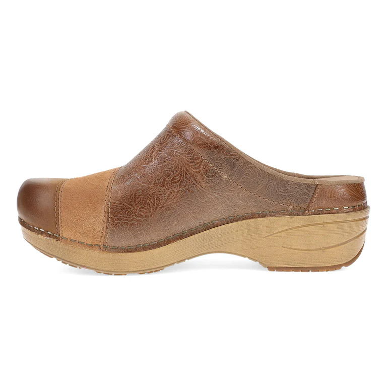 Zinnia Clog In Tan Multi