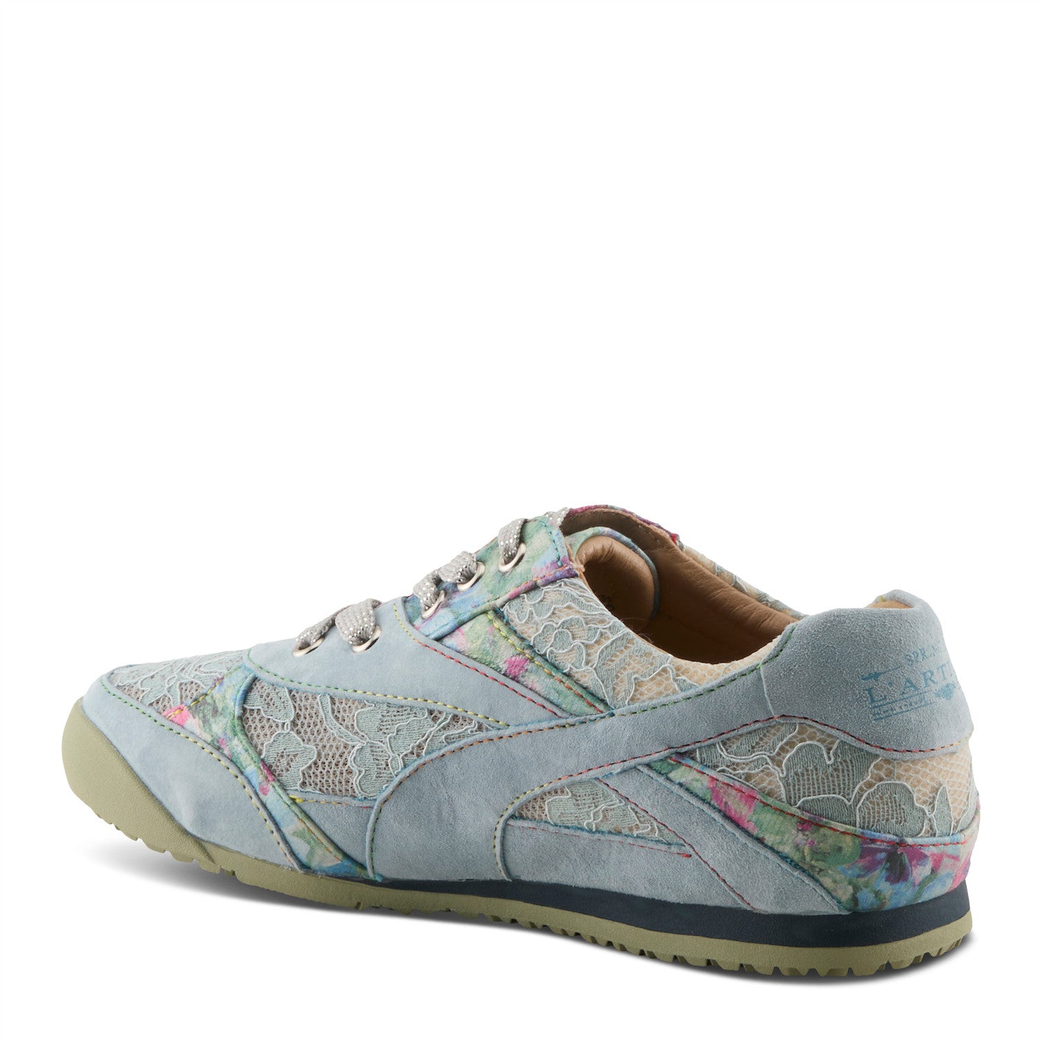Wavehello Modern Fashion Sneaker in Light Blue