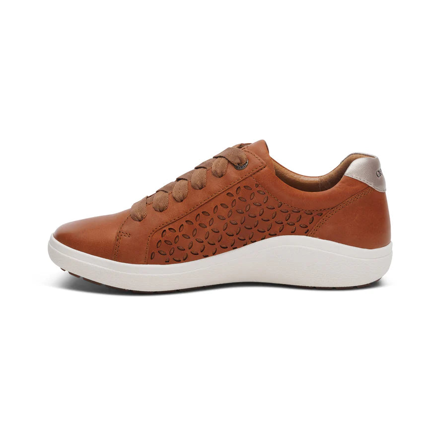 Courtney Sneaker in Cutout Cognac