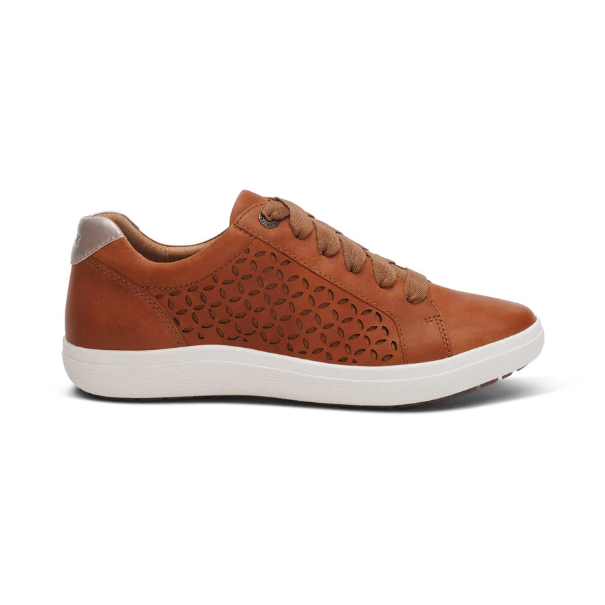 Courtney Sneaker in Cutout Cognac