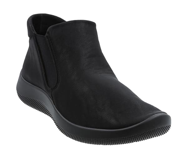 Louise Comfortable Zipper Boot in Gintex Black