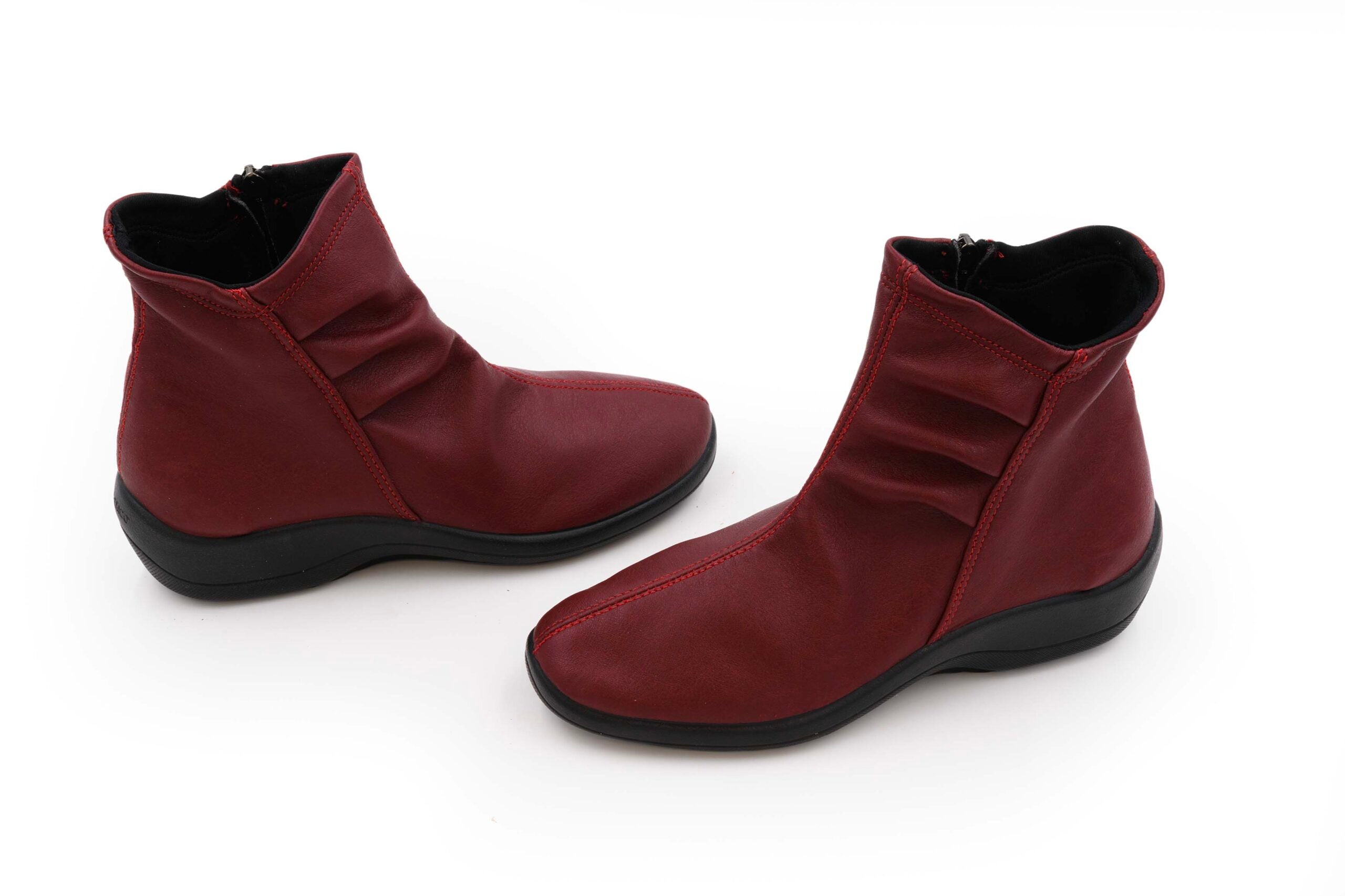 Paluma Vegan Bootie in Cherry