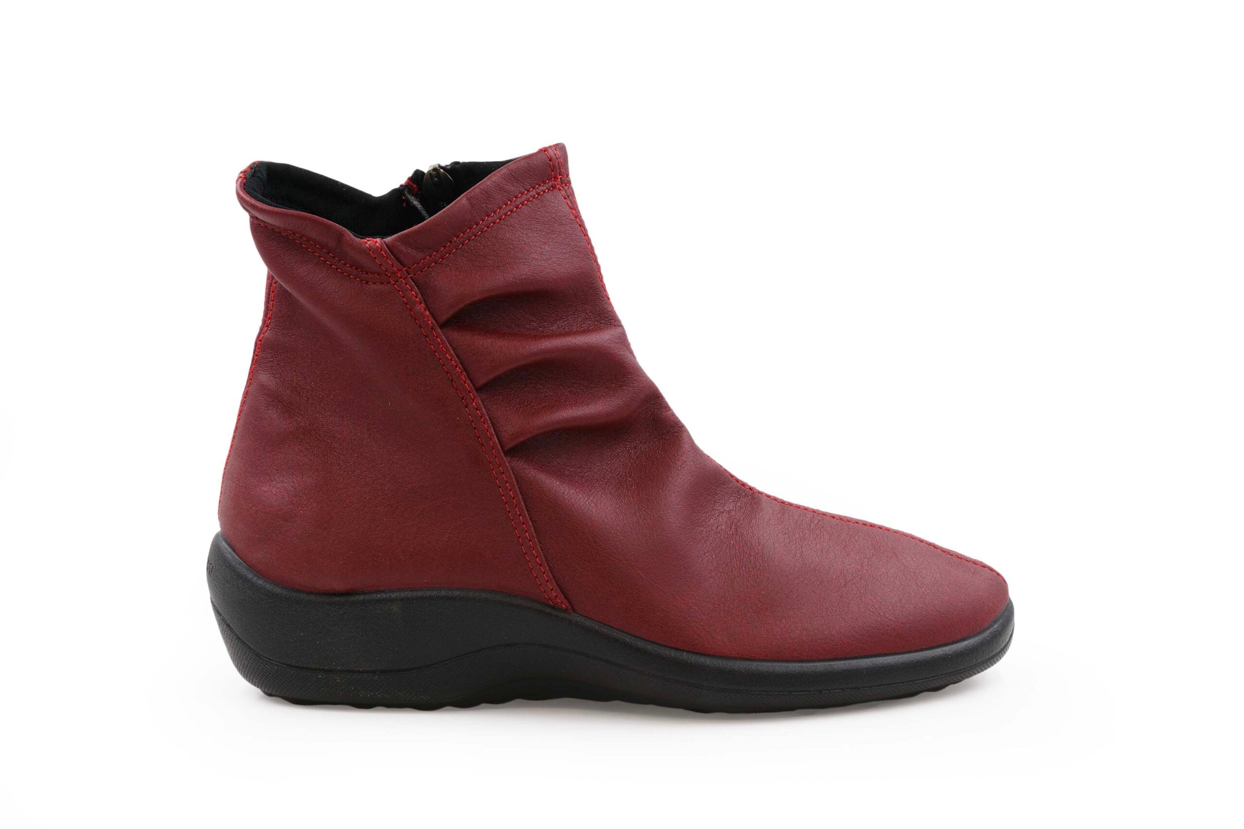 Paluma Vegan Bootie in Cherry