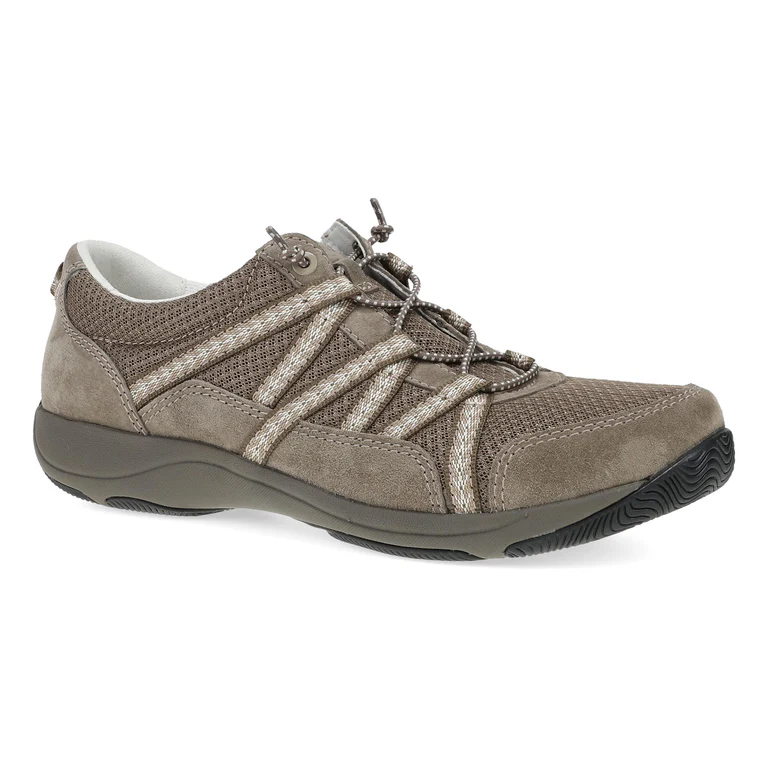 Harlyn Lightweight Sneaker in Suede Walnut