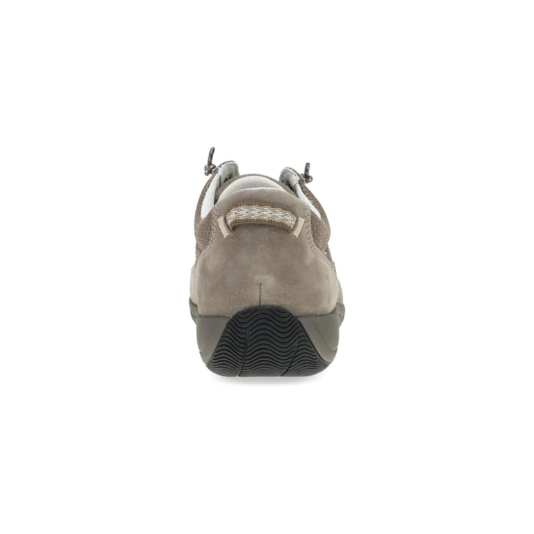 Harlyn Lightweight Sneaker in Suede Walnut