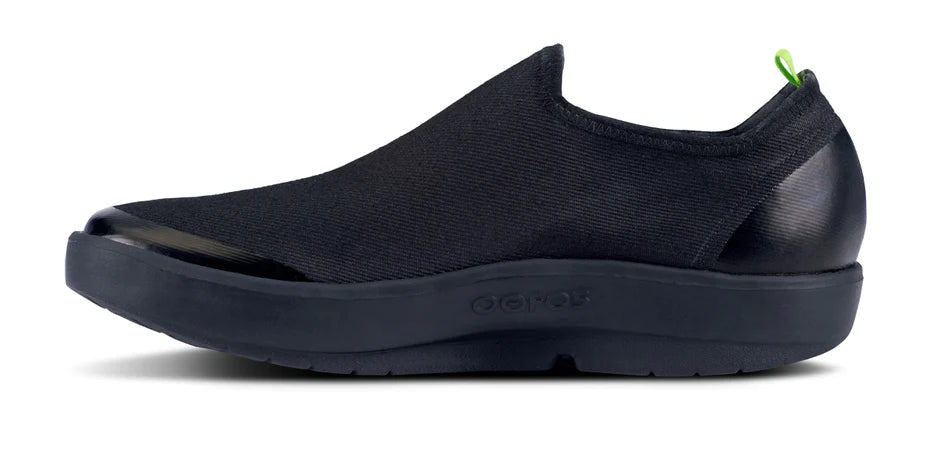 Men's OOMG eeZee Low Canvas Slip-On in Black/Black