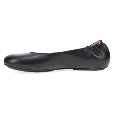 Mollie Perennial Ballet Flat in Black