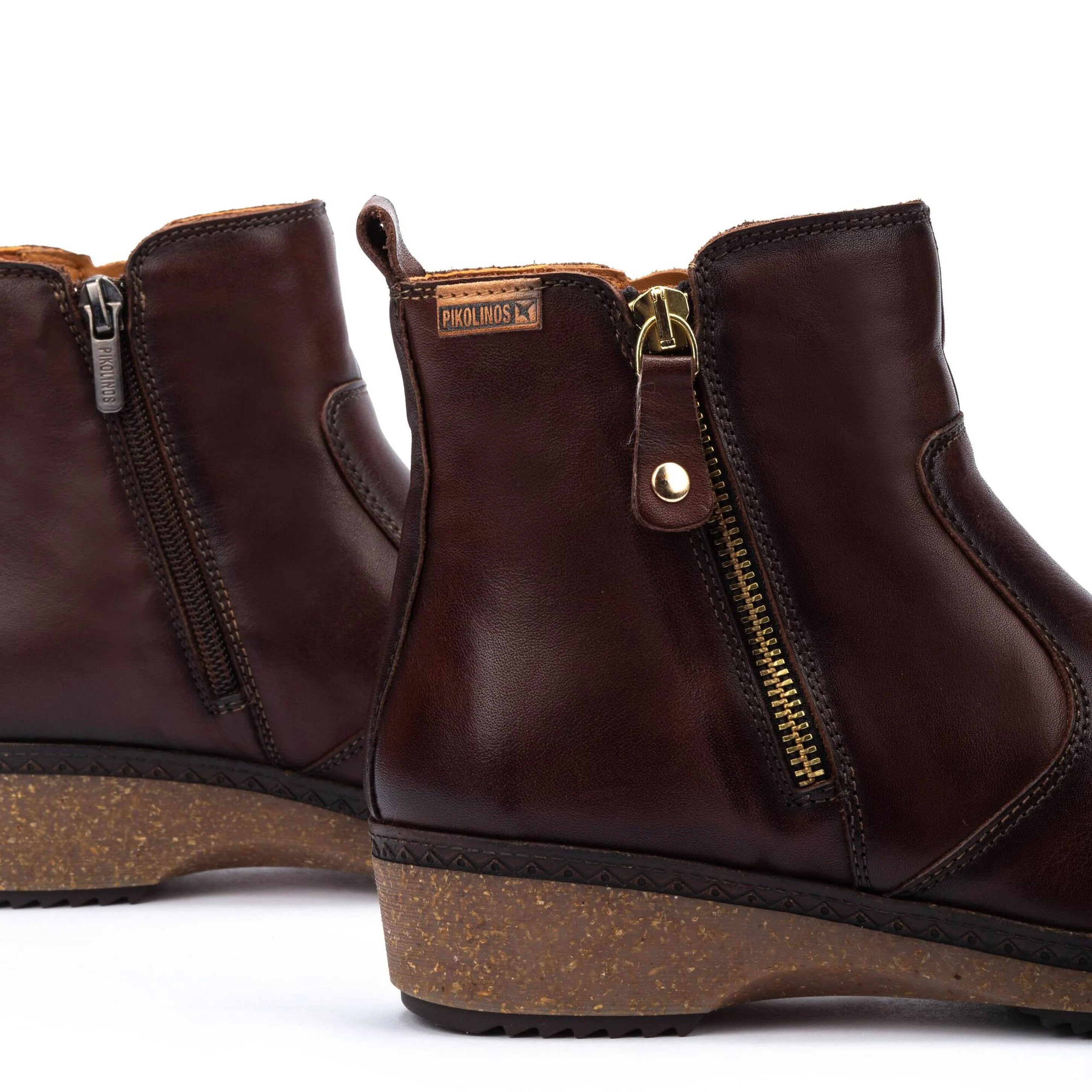 Granada Zipper Leather Boot in Caoba