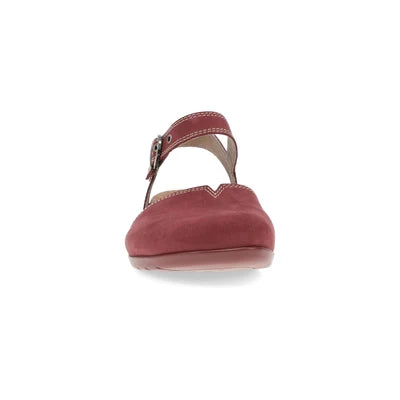Rori Buckle Closed Toe Sandal in Sangria Nubuck