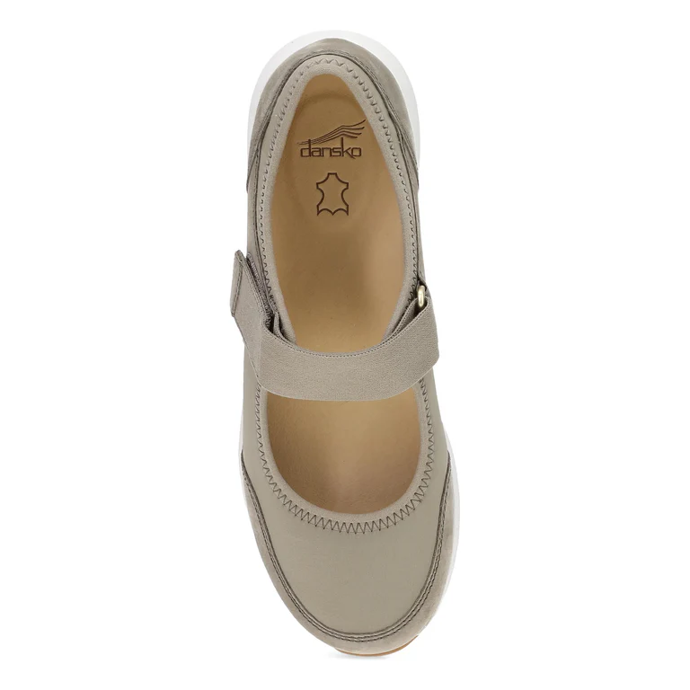 Carolina Adventure Mary Jane Walnut Suede