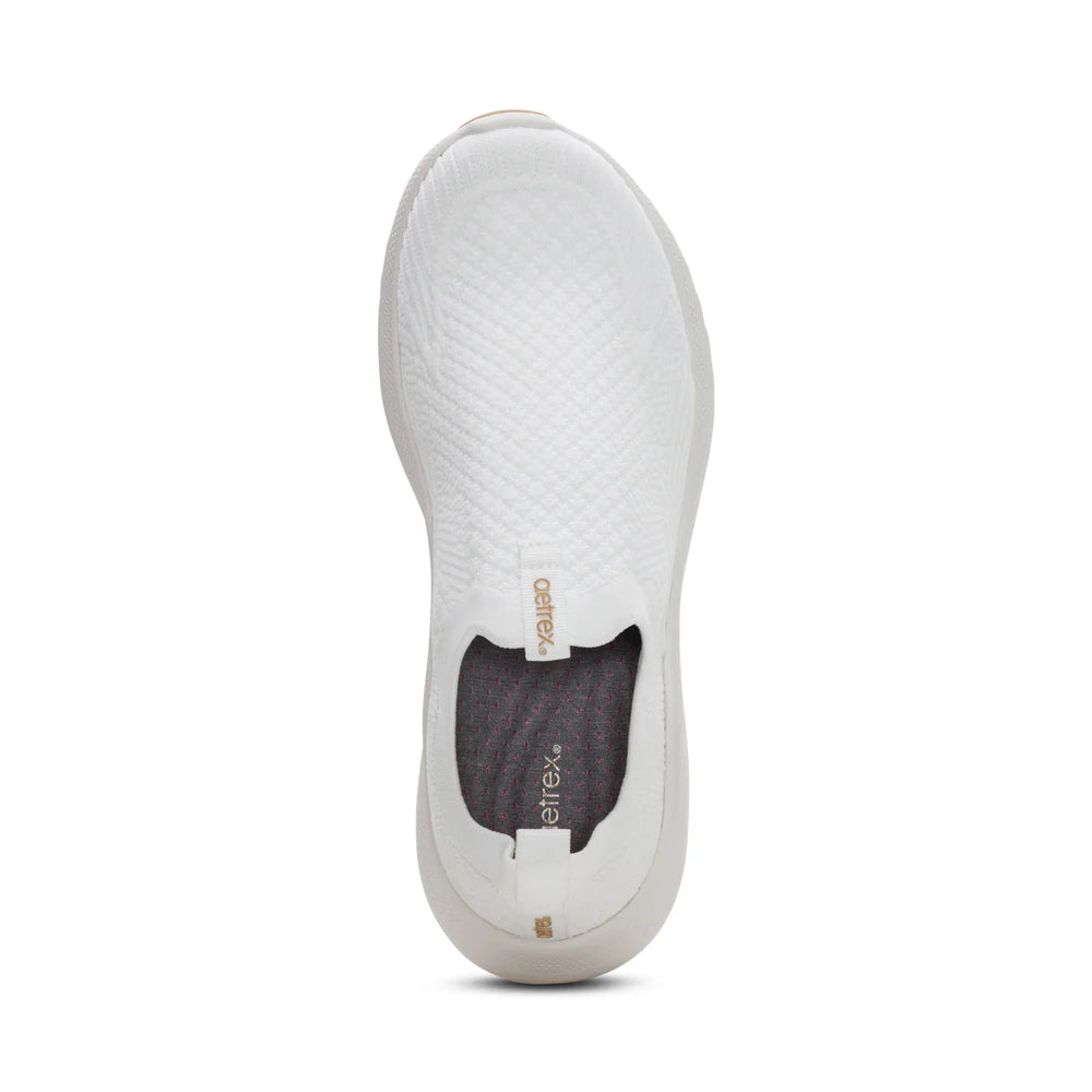 Darcy Arch Support Slip on Sneaker in Off White