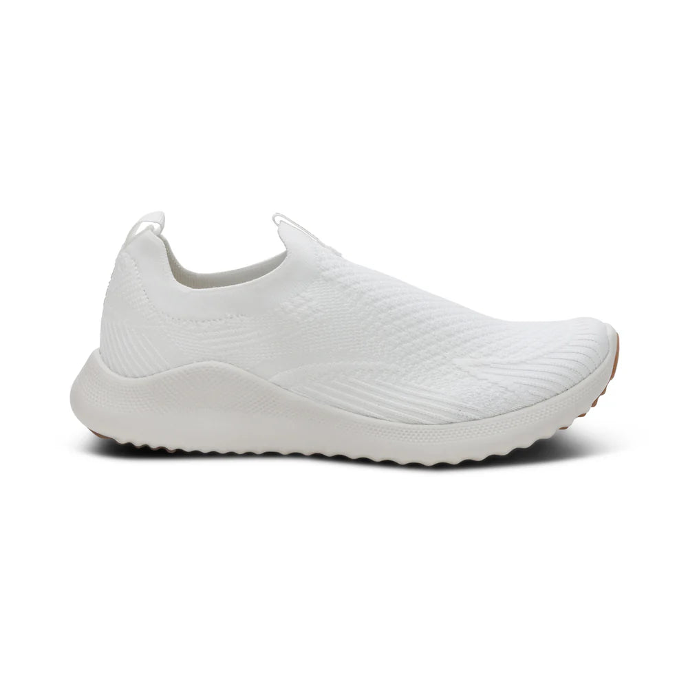 Darcy Arch Support Slip on Sneaker in Off White