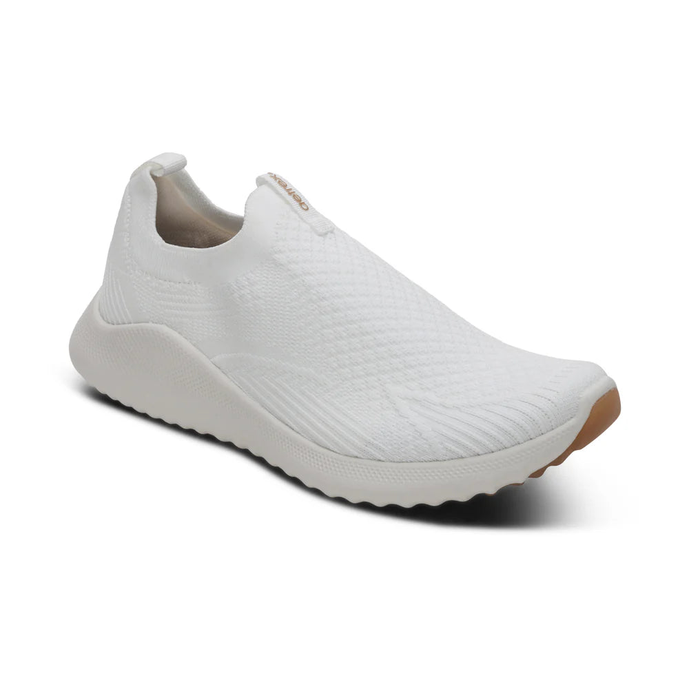 Darcy Arch Support Slip on Sneaker in Off White