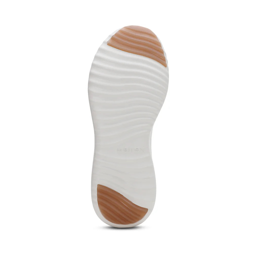 Darcy Arch Support Slip on Sneaker in Off White
