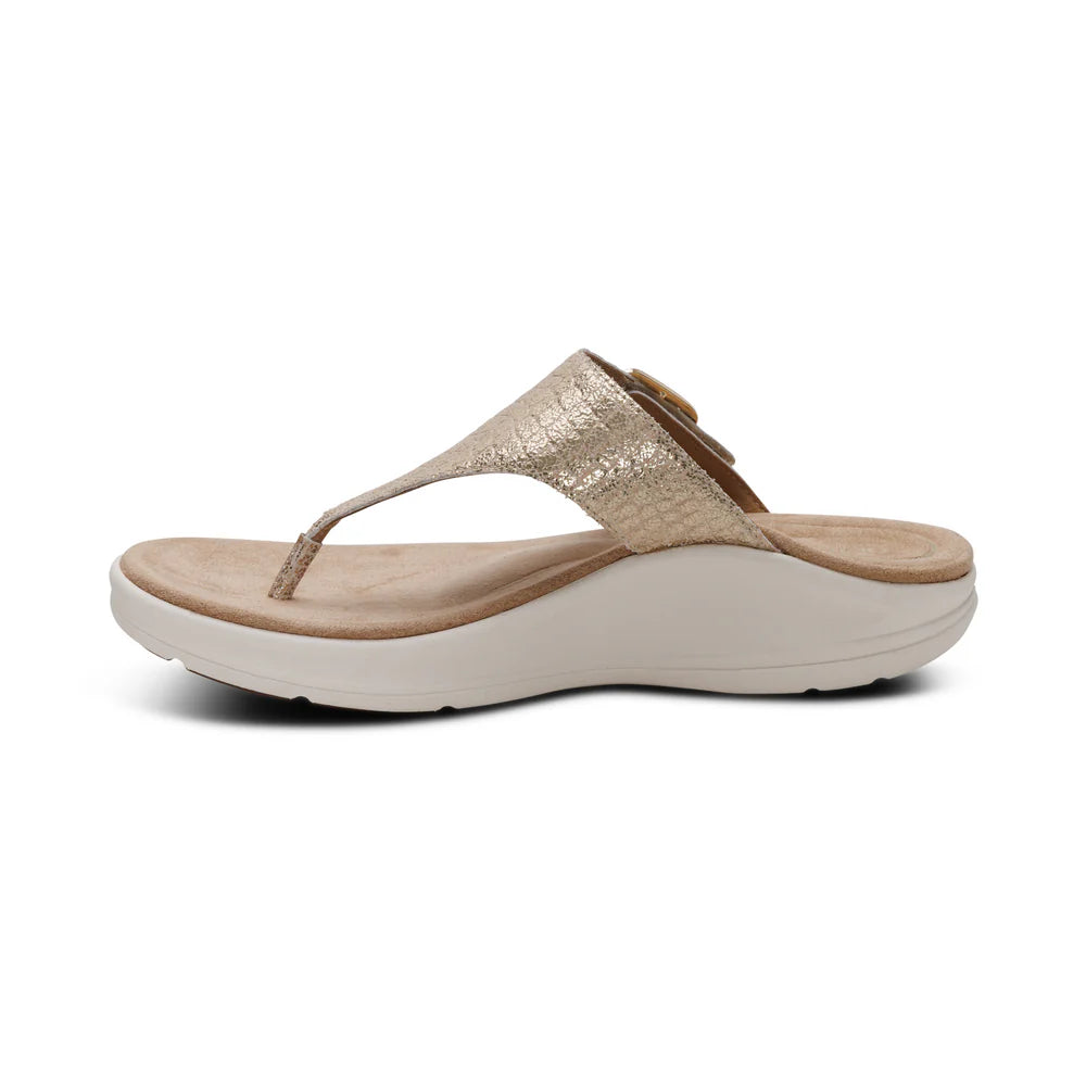 Donna Adjustable Toe Post Sandall in Champagne