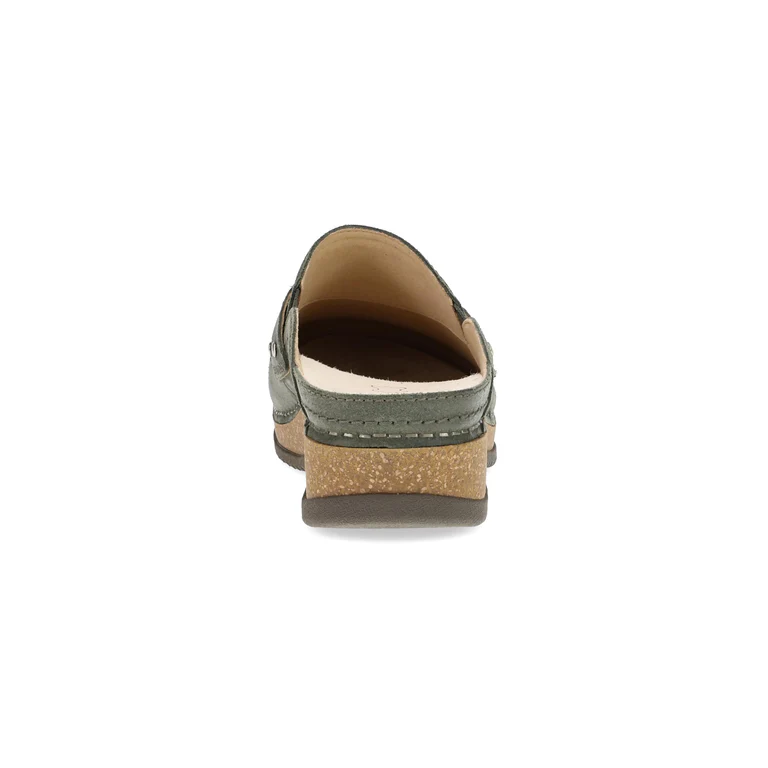 Maggy Leather Clog in Olive