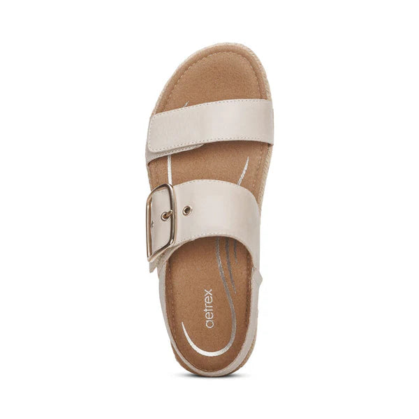 Vania Arch Support Sandal in Cream