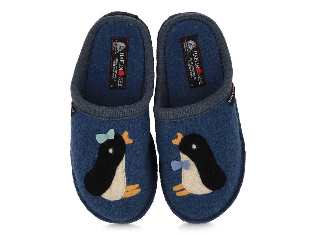 Boiled Wool Slipper "Pingu" in Blue