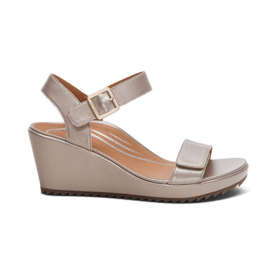 Andrea Quarter Strap Wedge In Platinum
