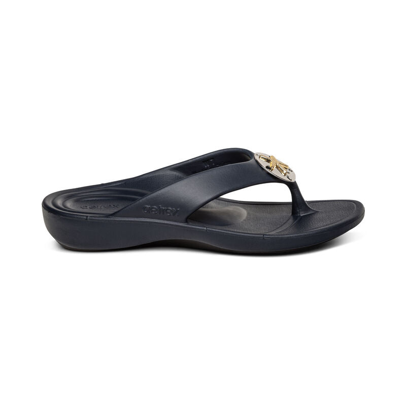 Maui Starfish EVA Sandal in Navy