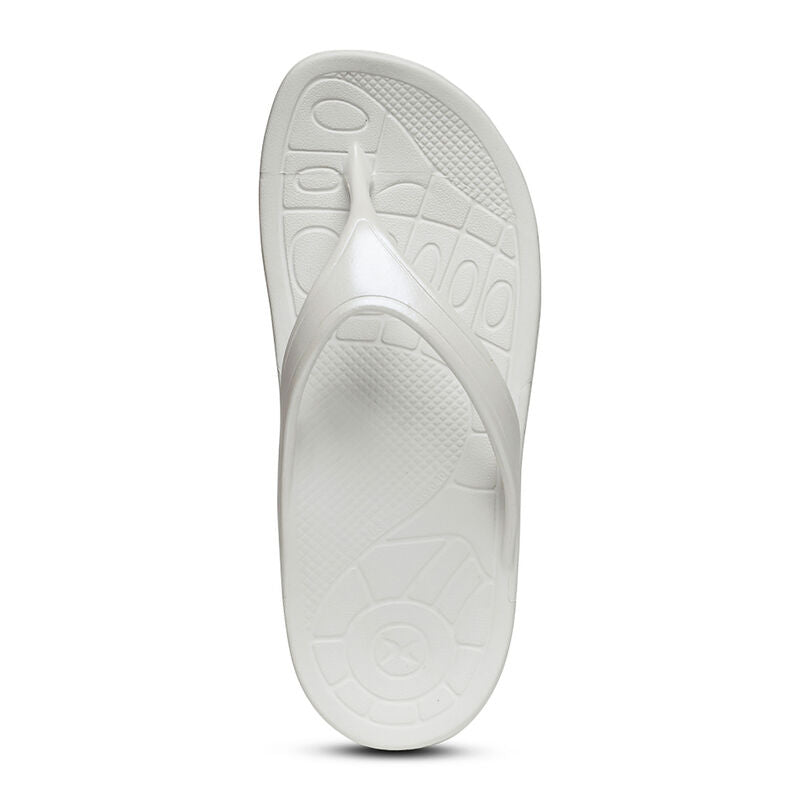 Fiji Sandal in White