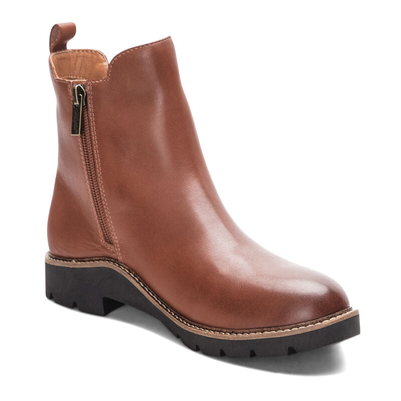 Hannah Arch Support Boot in Cognac