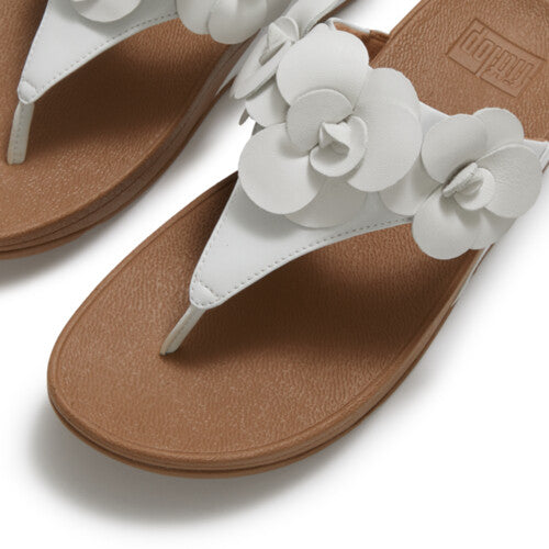 Lulu Toe Post Flower in Urban White