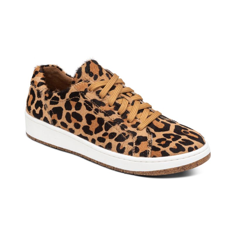 Blake Comfort Sneaker in Lace Up Leopard