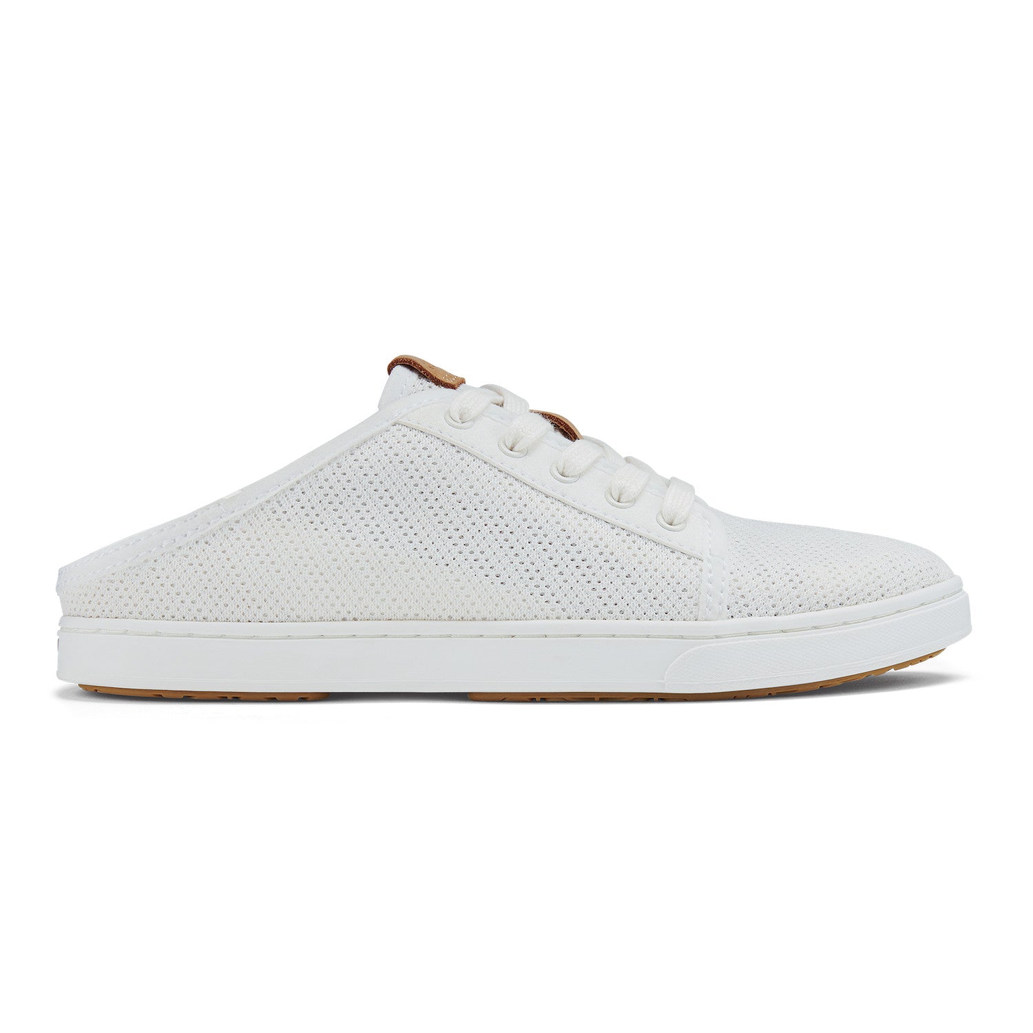 Pehuea Li Women's Sneaker in White