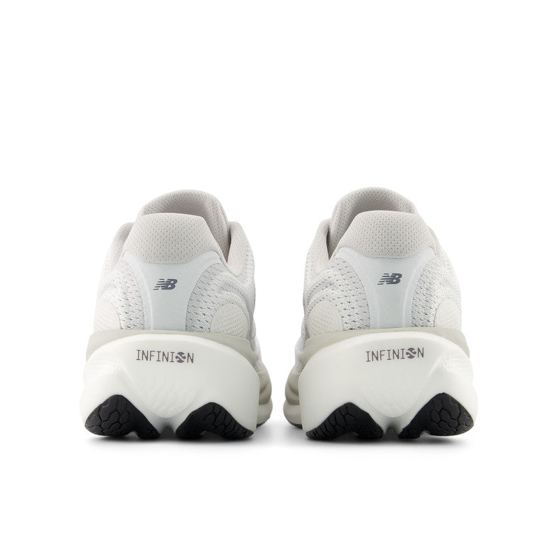 Women's 1080 White with Truffle Salt V15