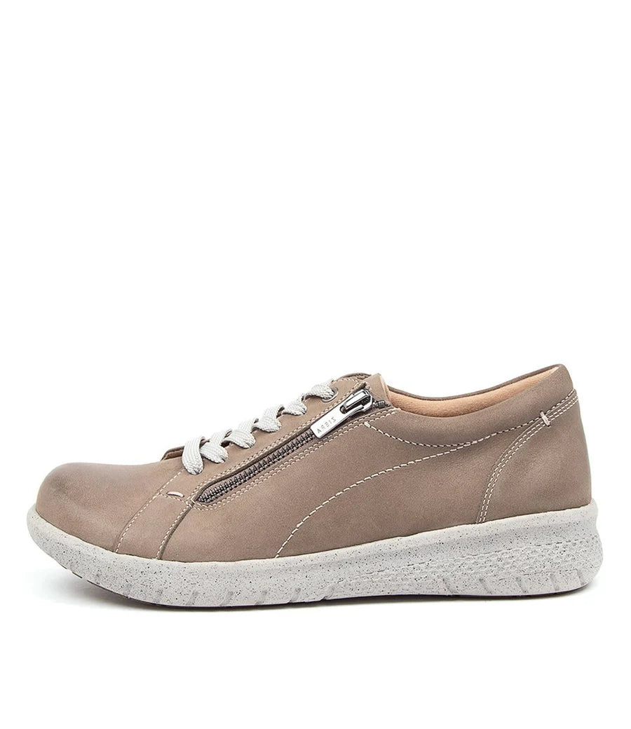 Solar Zipper Oxford in Taupe Nubuck