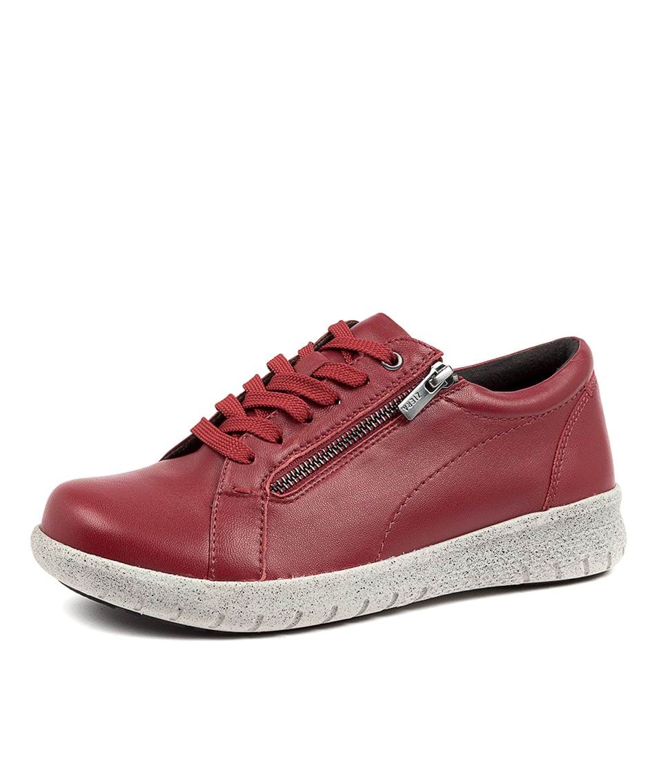 Solar Zipper Oxford in Pinot Leather