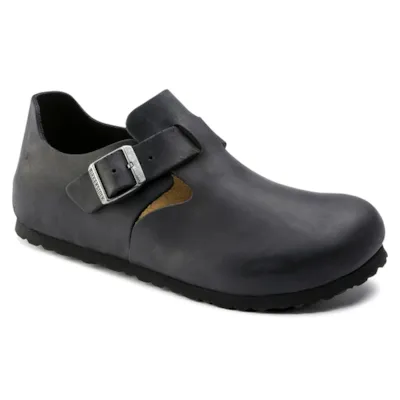 London Slip-On Shoe in Black Oiled Leather