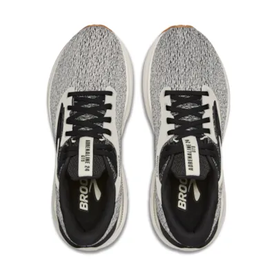 Men's Adrenaline GTS 24 in Coconut/Black/Biscuit