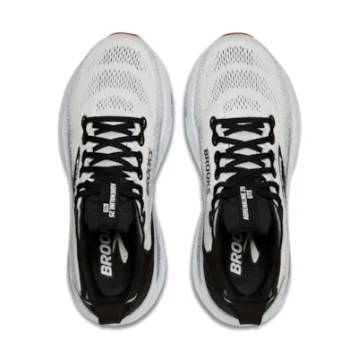 Women's Adrenaline GTS 25 WIDE in White/Black/White