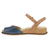 Cass Classy Peep-Toe In Blue/Tan